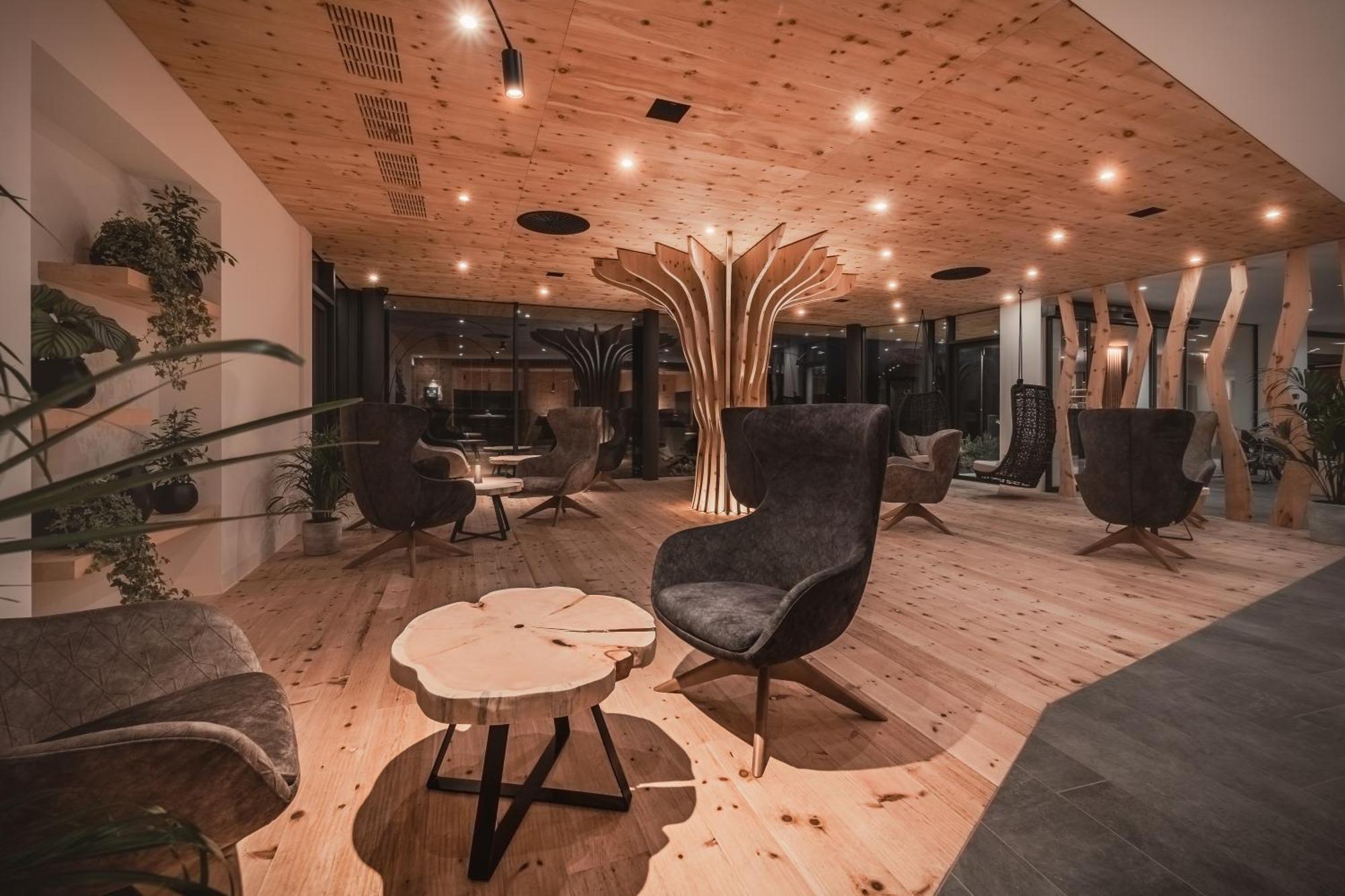 Cristallo Sport & Wellness Hotel เลวิโกแตร์เม ภายนอก รูปภาพ